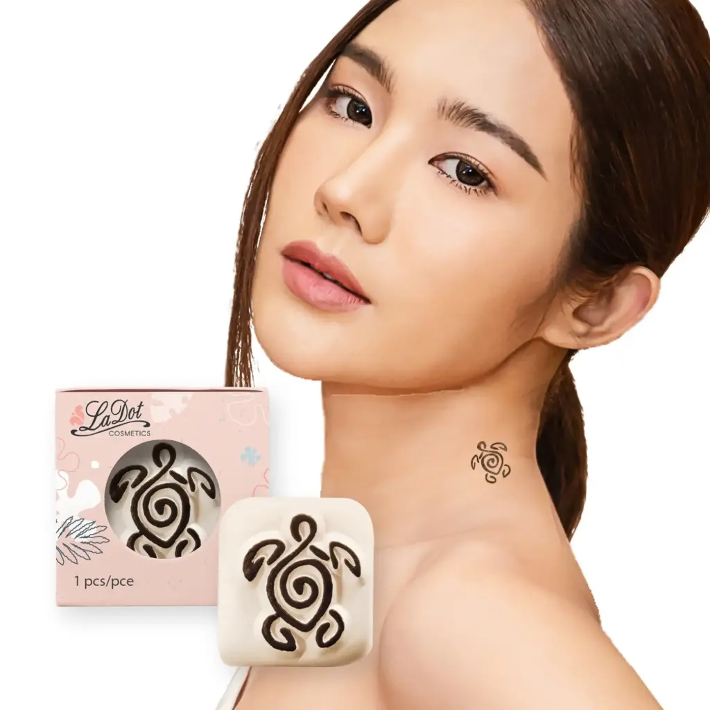 Temporary tattoo turtle